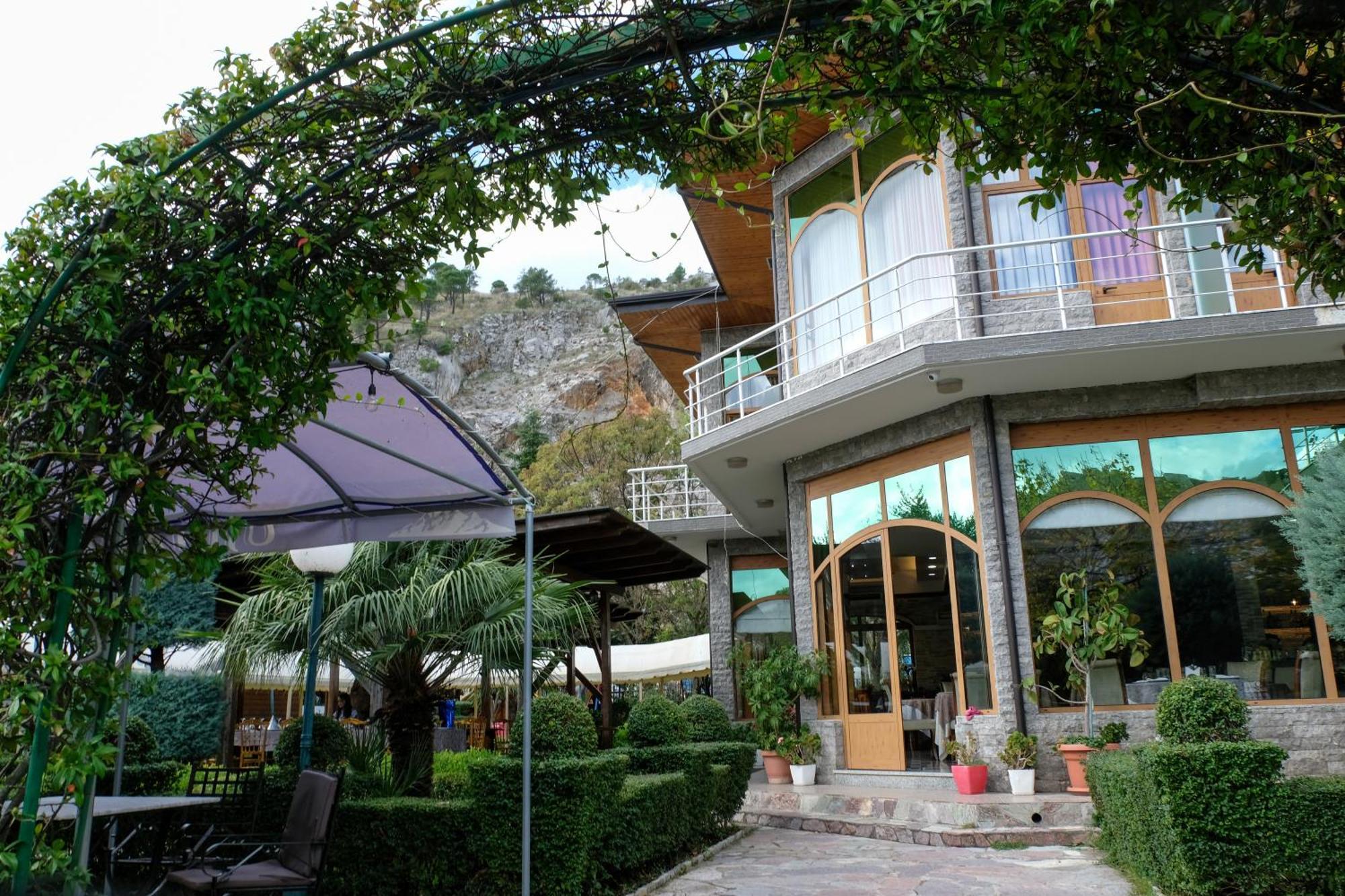 Buna Park Hotel Shkodër 외부 사진