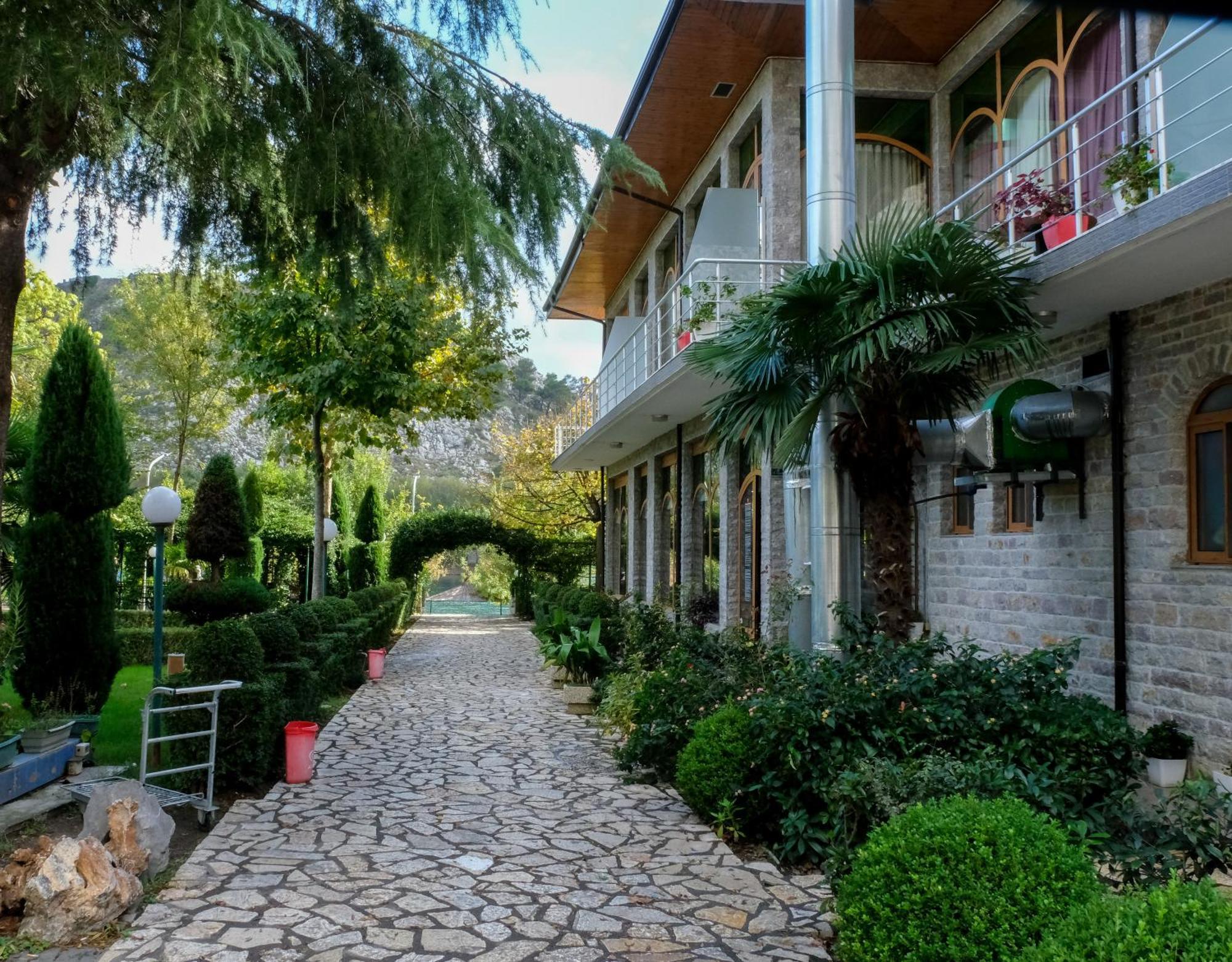 Buna Park Hotel Shkodër 외부 사진